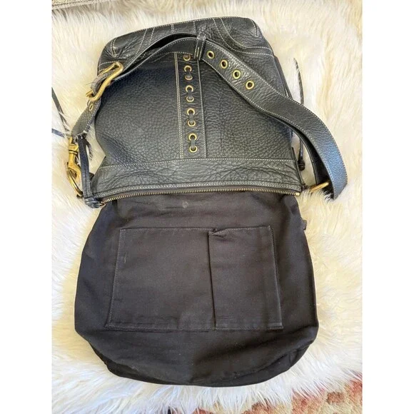 Vintage Coach purse - Picture 4 of 9